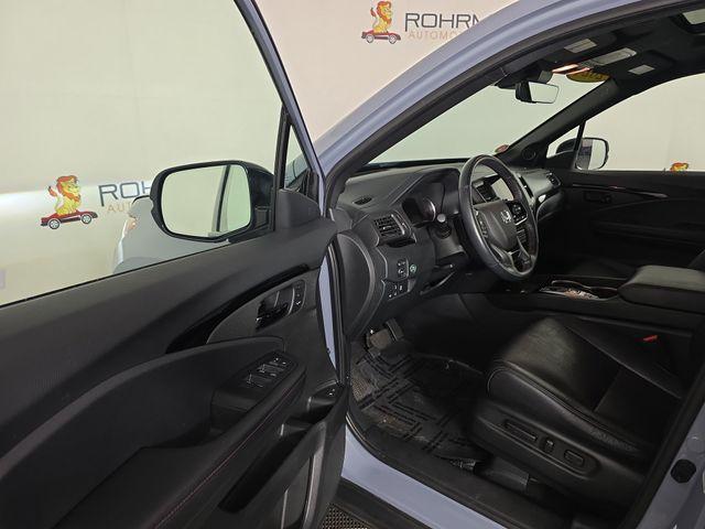 used 2024 Honda Passport car, priced at $37,989