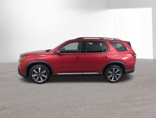 new 2025 Honda Pilot car, priced at $47,803