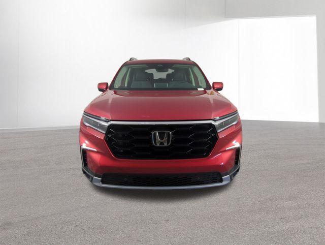new 2025 Honda Pilot car, priced at $47,803