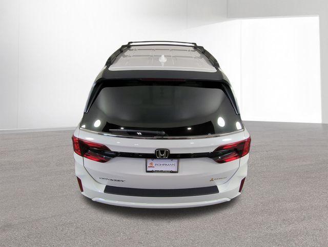 new 2026 Honda Odyssey car, priced at $42,610