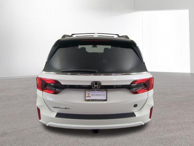 new 2026 Honda Odyssey car, priced at $43,445