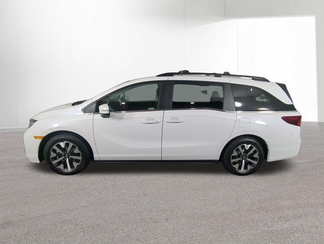 new 2026 Honda Odyssey car, priced at $43,445