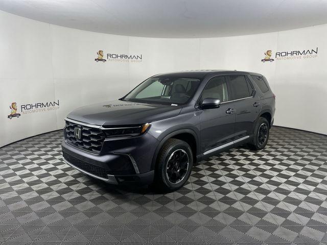 new 2025 Honda Pilot car, priced at $48,461