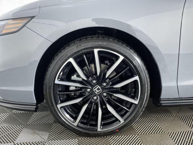 new 2025 Honda Accord Hybrid car, priced at $40,241