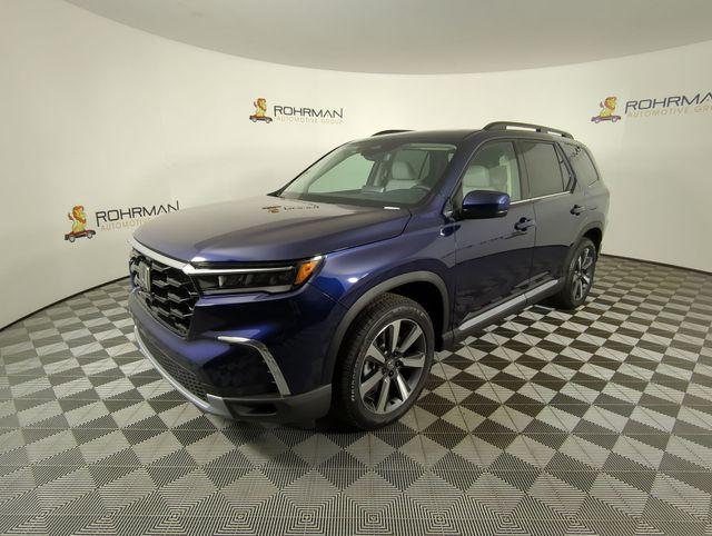 new 2025 Honda Pilot car, priced at $49,087