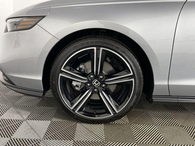 new 2025 Honda Accord Hybrid car, priced at $34,109