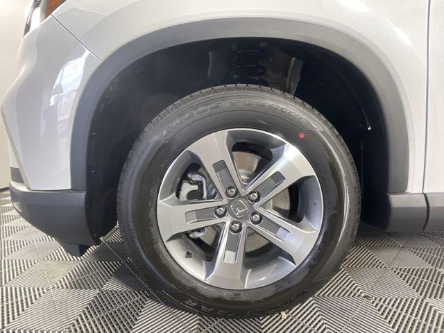 new 2025 Honda Pilot car, priced at $46,875