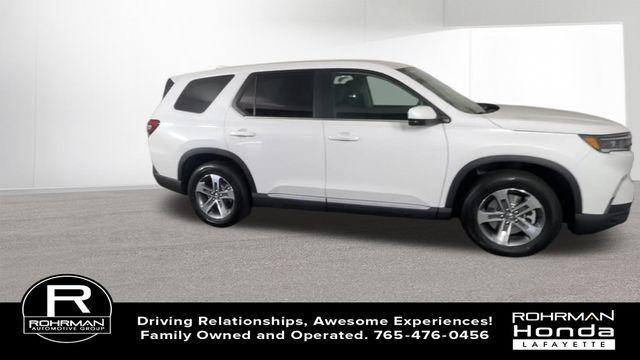 new 2025 Honda Pilot car, priced at $46,875