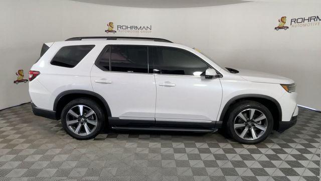 used 2024 Honda Pilot car, priced at $43,866