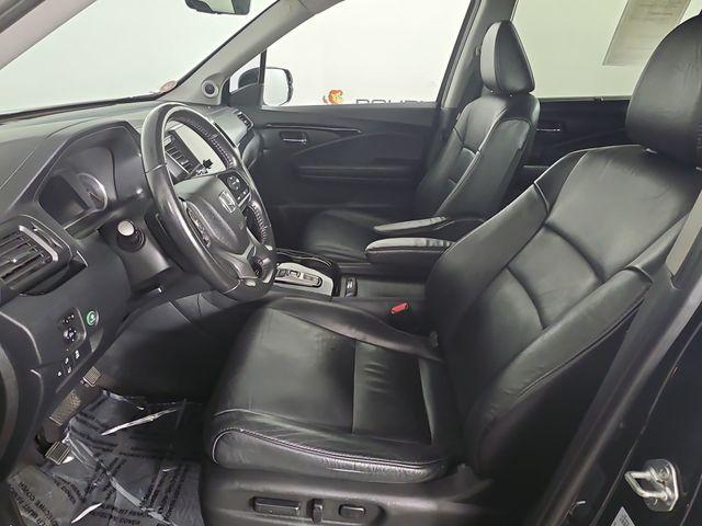 used 2021 Honda Pilot car, priced at $28,989