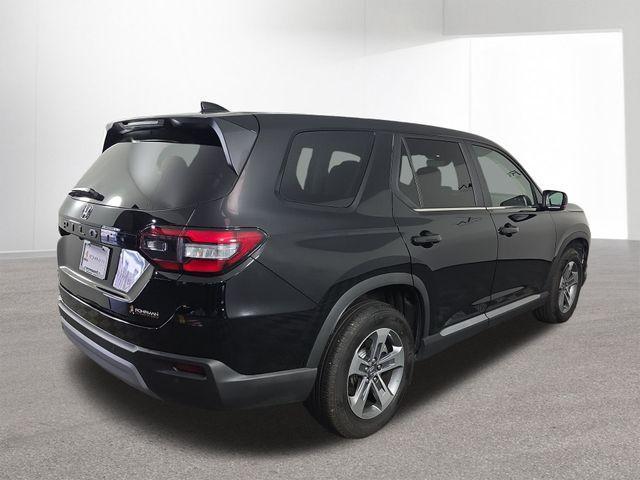 used 2024 Honda Pilot car, priced at $37,989