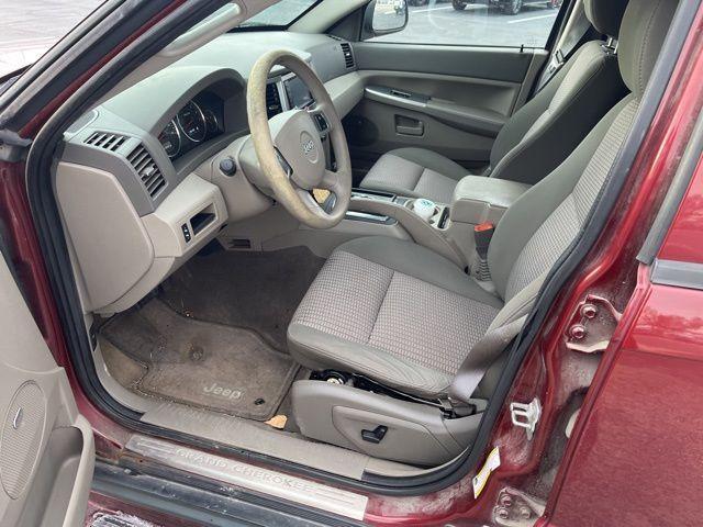 used 2008 Jeep Grand Cherokee car, priced at $4,500