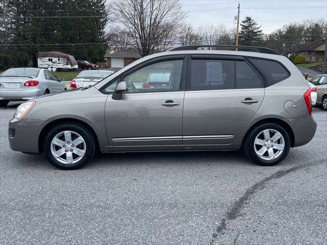 used 2009 Kia Rondo car