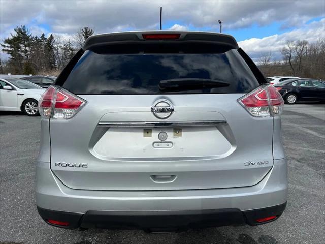 used 2016 Nissan Rogue car, priced at $12,425