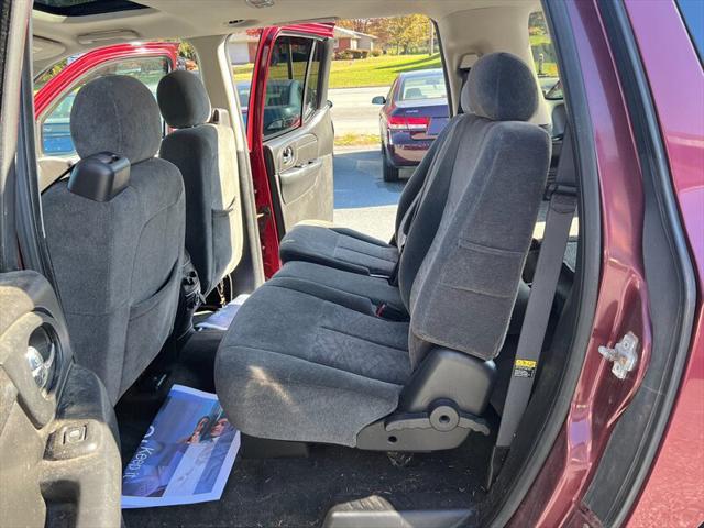 used 2005 GMC Envoy XL car, priced at $6,452