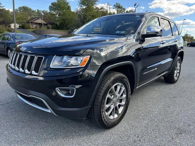 used 2015 Jeep Grand Cherokee car, priced at $18,406