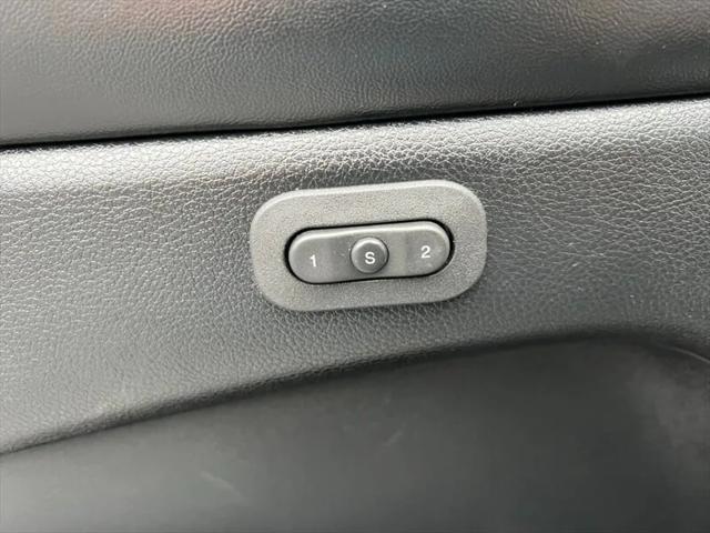 used 2014 Jeep Grand Cherokee car, priced at $15,977
