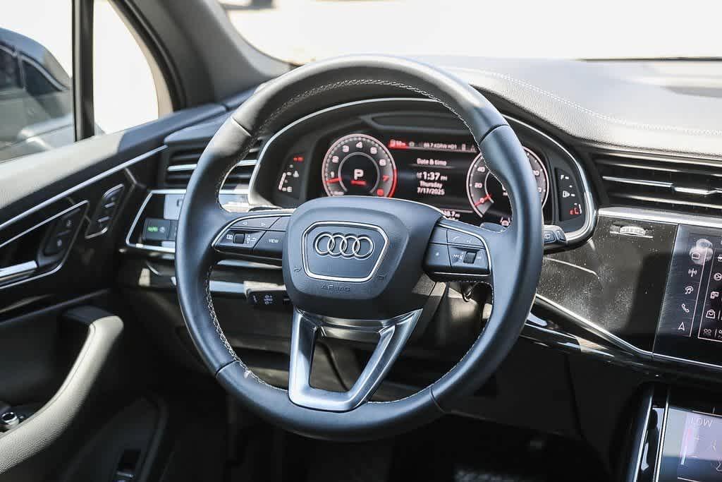 used 2025 Audi Q7 car, priced at $58,988