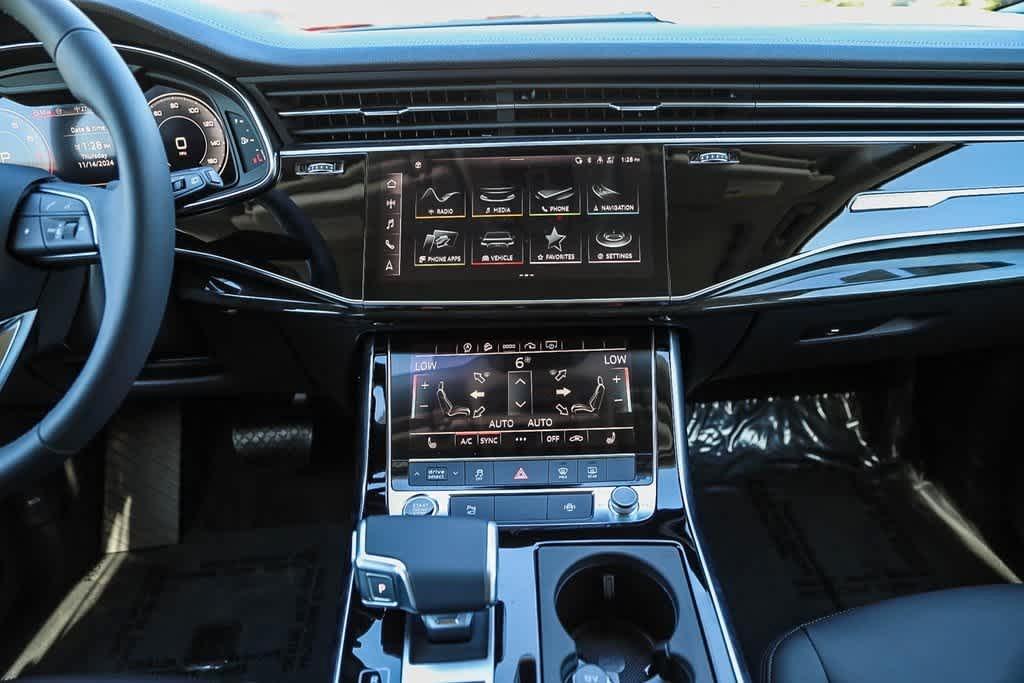 new 2024 Audi Q7 car, priced at $68,535