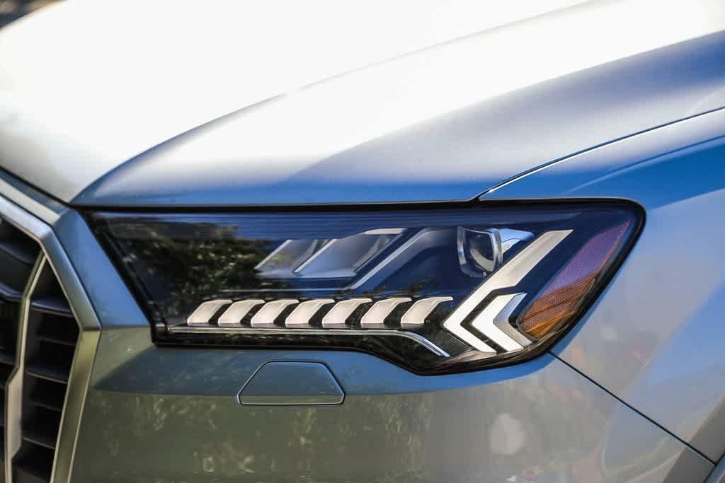 new 2024 Audi Q7 car, priced at $68,535