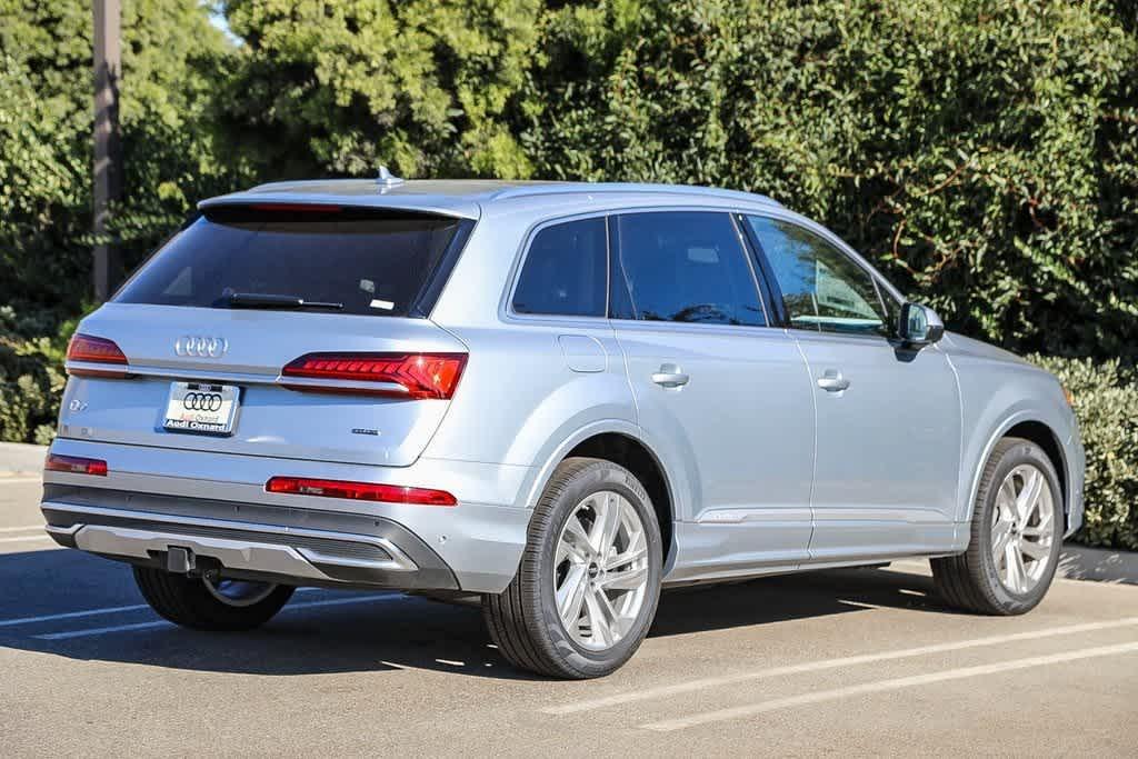 new 2024 Audi Q7 car, priced at $68,535