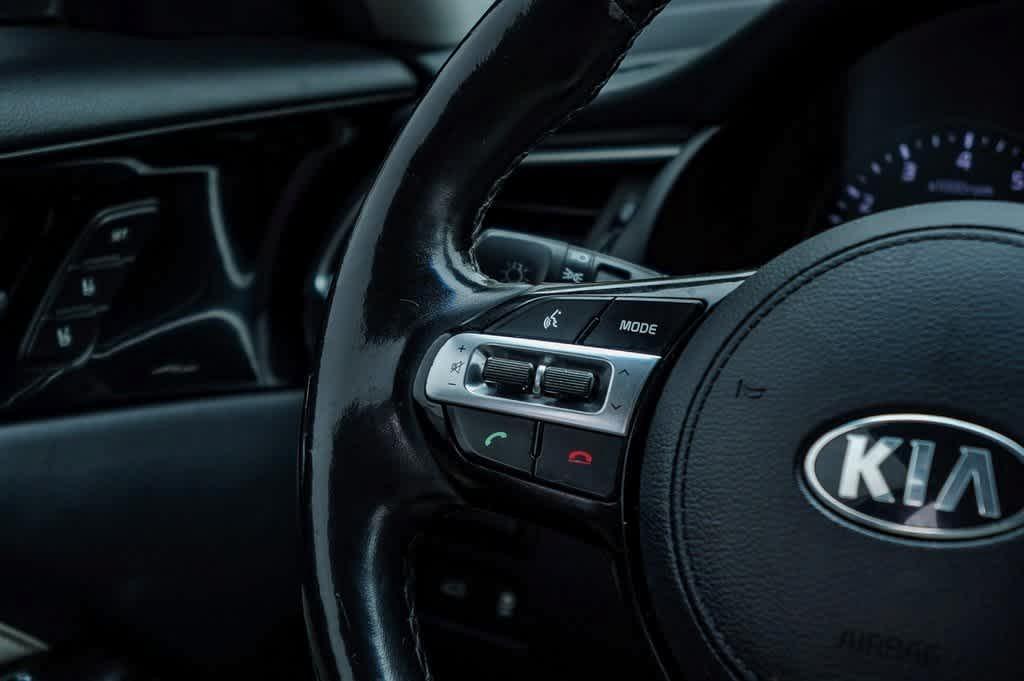 used 2017 Kia Cadenza car, priced at $13,988