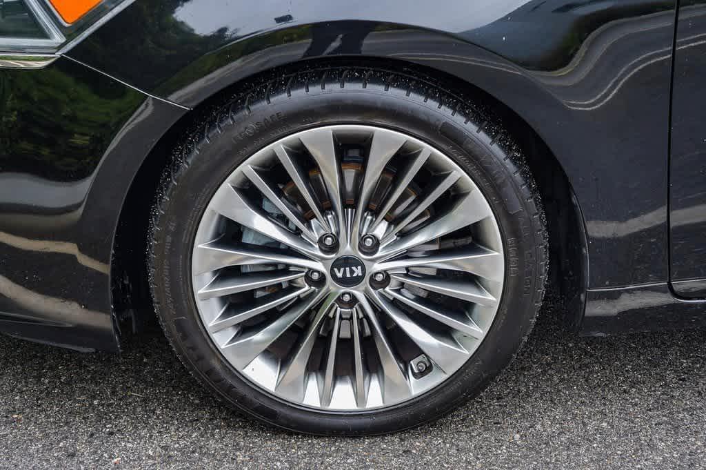 used 2017 Kia Cadenza car, priced at $13,988