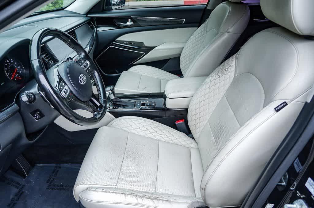 used 2017 Kia Cadenza car, priced at $13,988