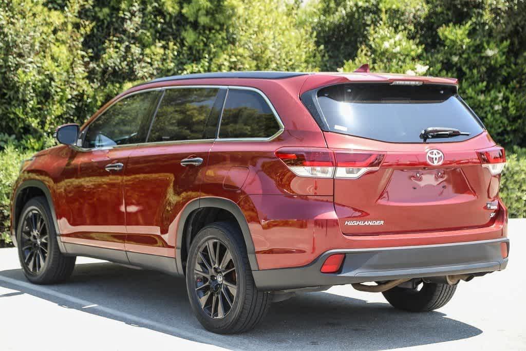 used 2019 Toyota Highlander car, priced at $24,000