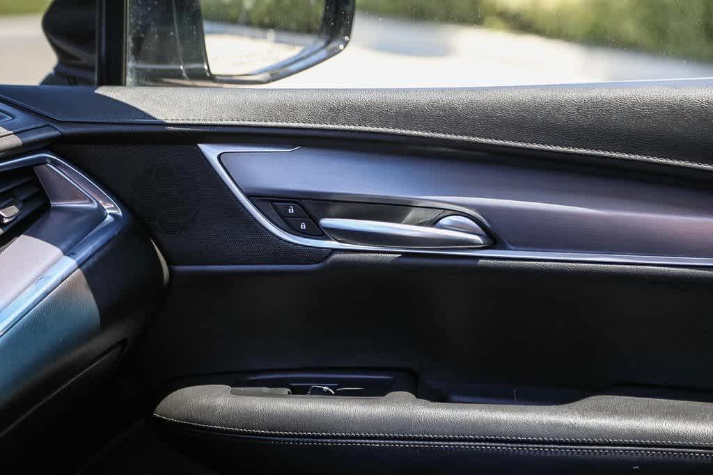 used 2018 Cadillac XT5 car, priced at $17,988