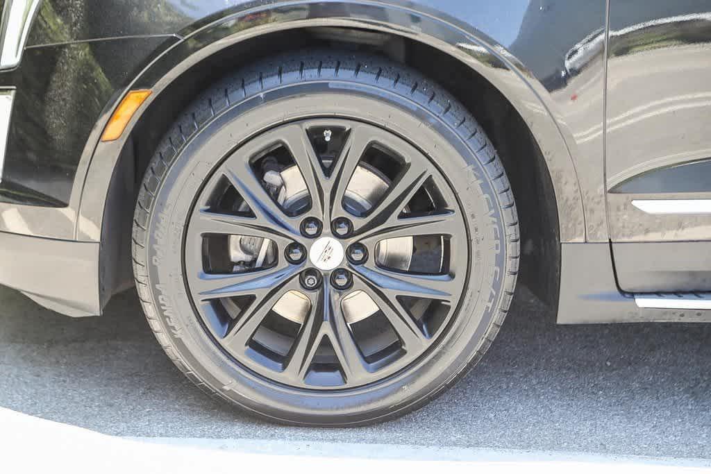 used 2018 Cadillac XT5 car, priced at $17,988