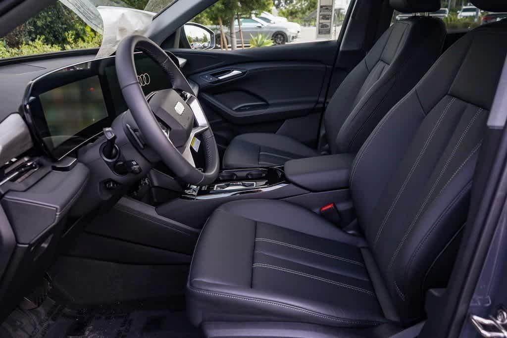 new 2025 Audi Q6 e-tron car, priced at $70,615
