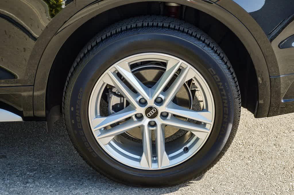used 2024 Audi Q5 e car, priced at $49,686