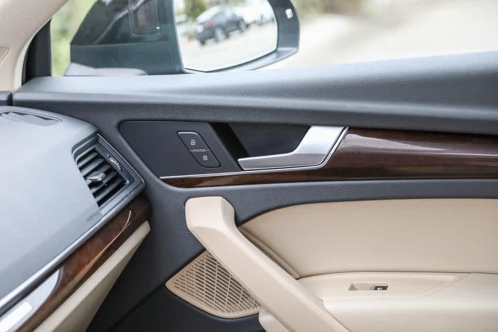 used 2018 Audi Q5 car, priced at $18,488