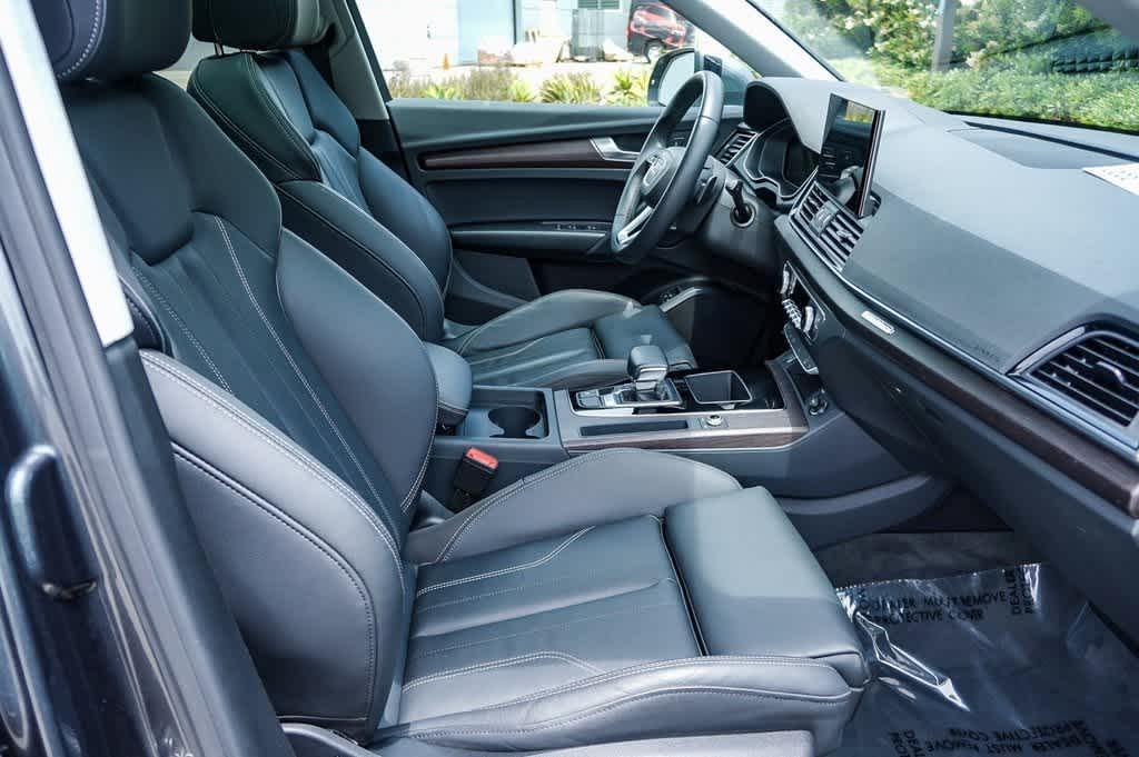 used 2024 Audi Q5 e car, priced at $45,000
