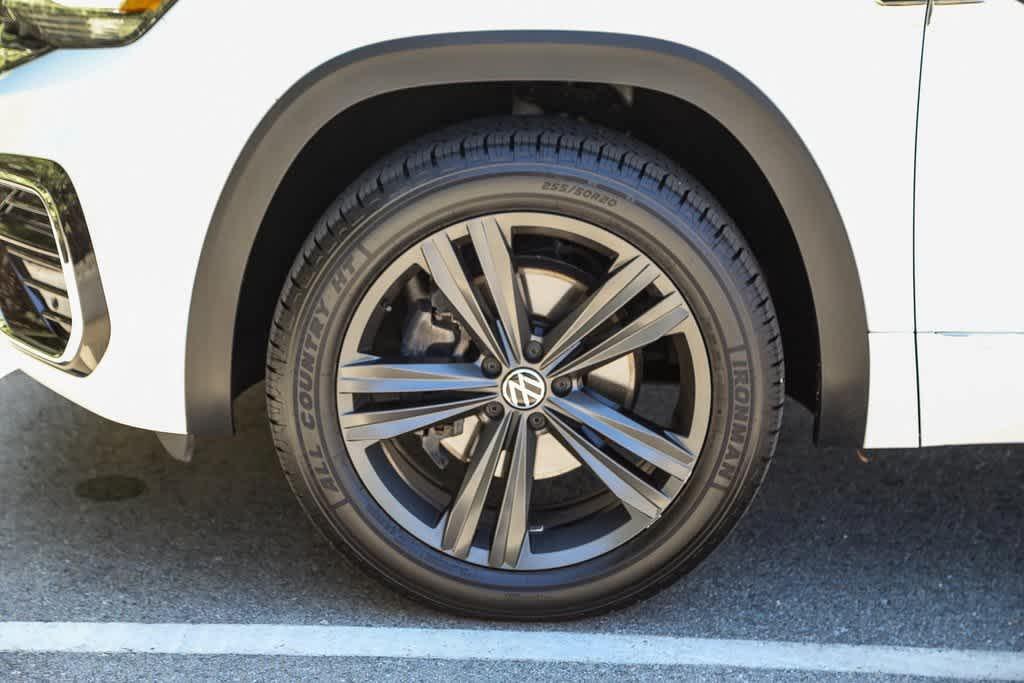 used 2021 Volkswagen Atlas car, priced at $26,488