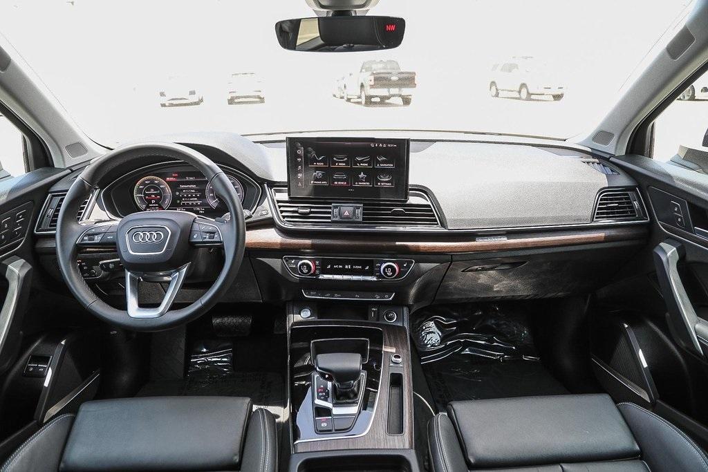 used 2024 Audi Q5 e car, priced at $49,088