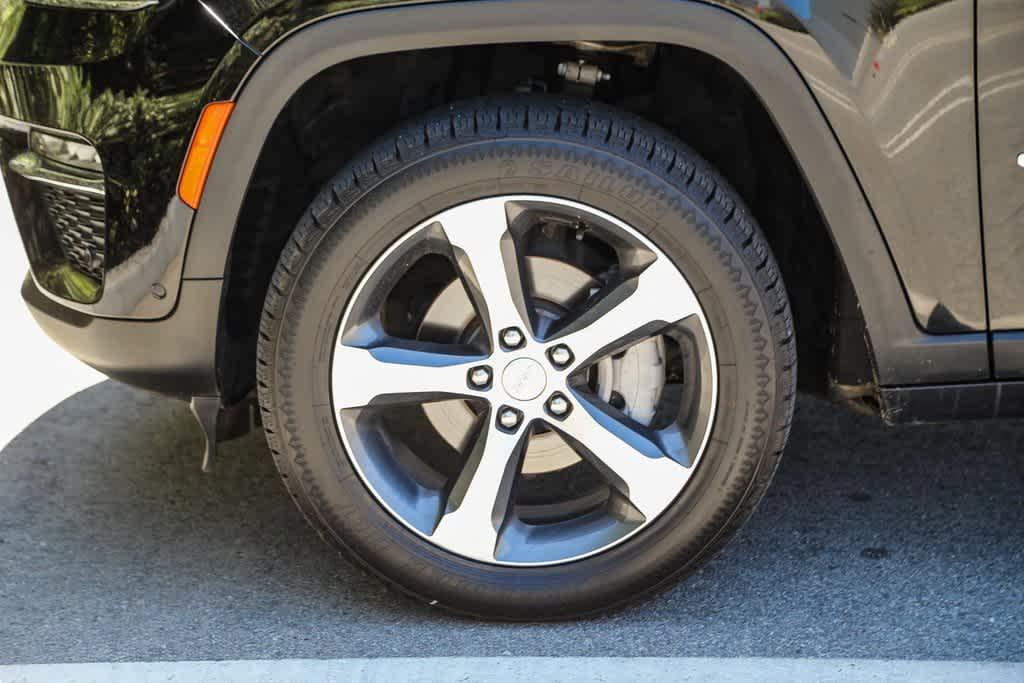 used 2023 Jeep Grand Cherokee car, priced at $30,000