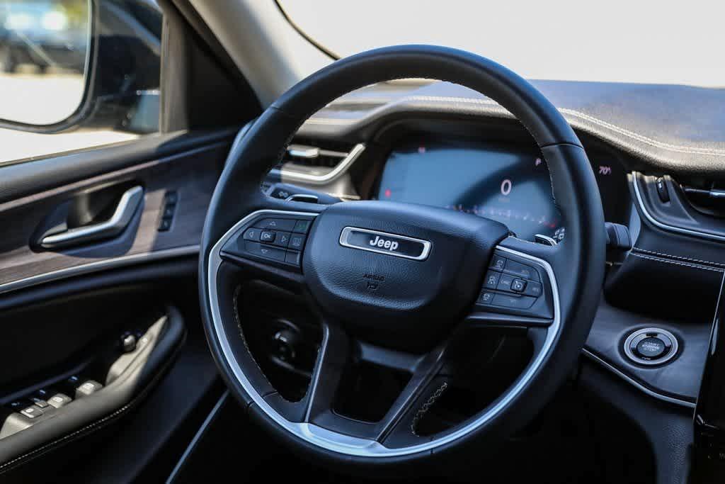 used 2023 Jeep Grand Cherokee car, priced at $30,000