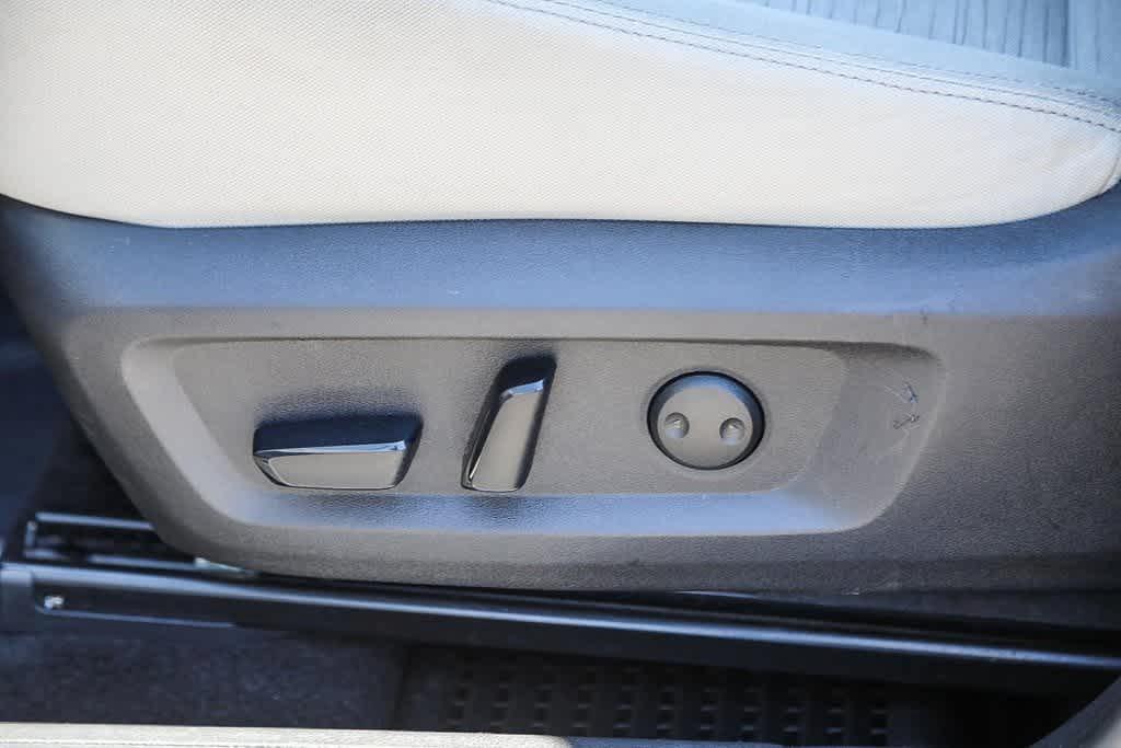 used 2023 Nissan Rogue car, priced at $17,588