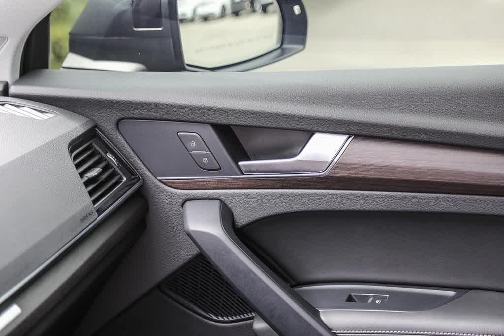 used 2022 Audi Q5 e car, priced at $33,488
