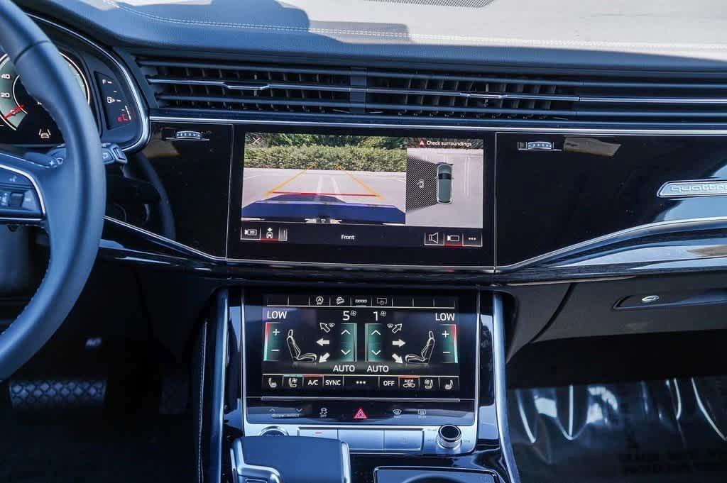 new 2025 Audi Q7 car, priced at $68,278
