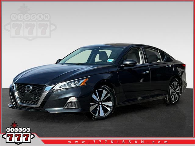 used 2022 Nissan Altima car, priced at $18,555