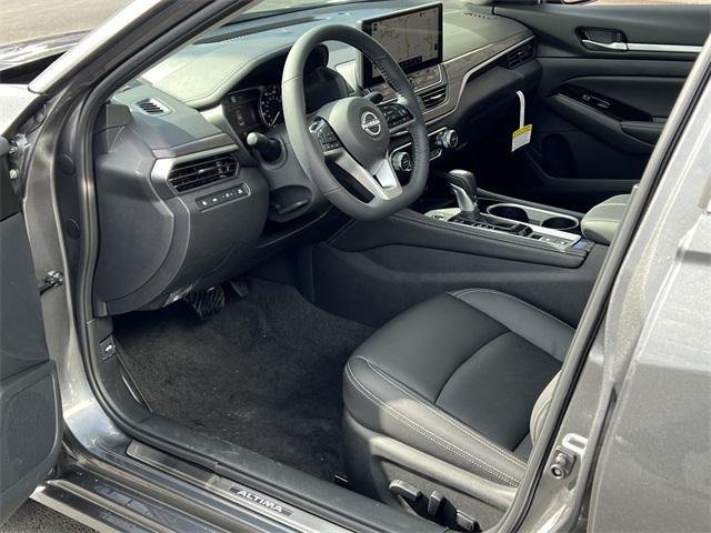 new 2025 Nissan Altima car, priced at $34,625