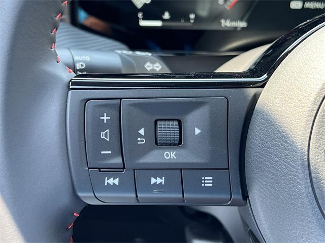 new 2025 Nissan Kicks car, priced at $29,880