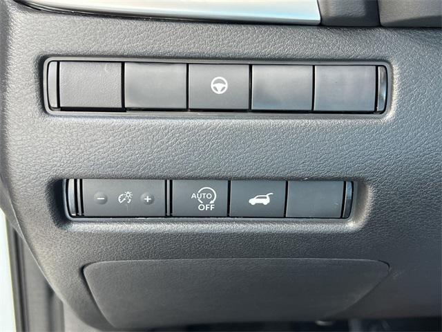new 2025 Nissan Rogue car, priced at $33,801