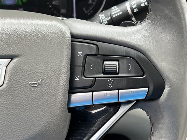used 2024 Cadillac XT6 car, priced at $45,973