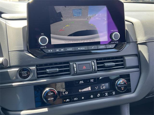 new 2025 Nissan Pathfinder car, priced at $36,786