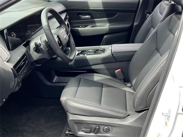 new 2025 Nissan Murano car, priced at $44,056