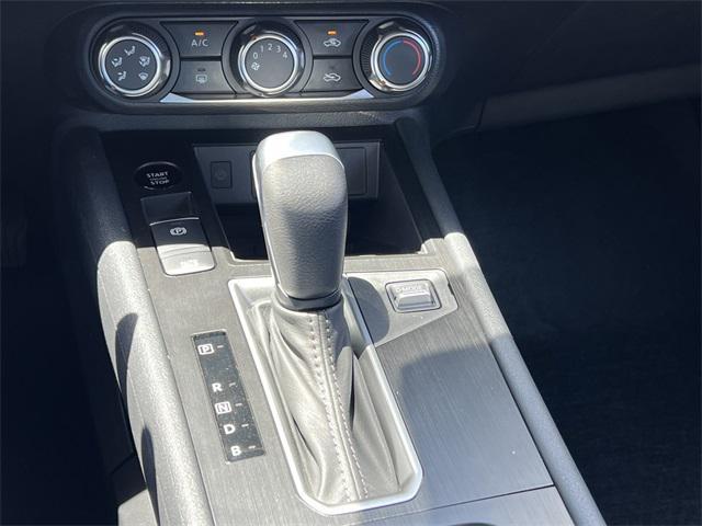 new 2025 Nissan Kicks car, priced at $25,095